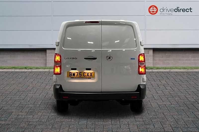 New Vauxhall Vivaro 150 HP (110 kW) 2026 White MPV
