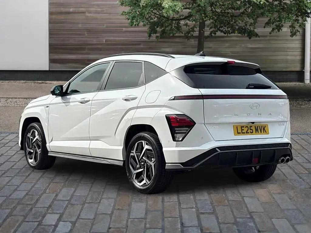 Used Hyundai Kona N Line 129 HP (94 kW) 2025 White SUV