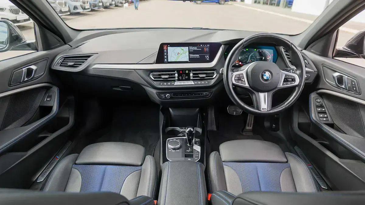 Used BMW 118 M Sport 134 HP (98 kW) 2023 Grey Hatchback