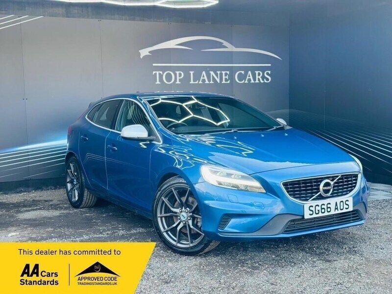 Blue Used 2016 Volvo V40 R-Design Estate | £8,495 (Fair price) - Image 1/3