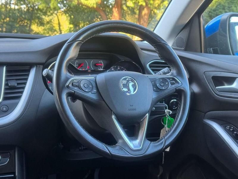 Blue Used 2018 Vauxhall Grandland X S SUV | £8,695 (Good price) - Image 1/4