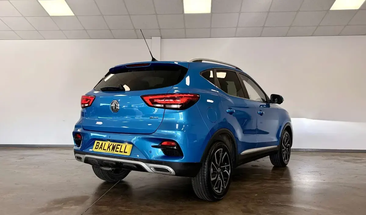 Used MG ZS Exclusive 111 HP (81 kW) 2024 Blue SUV