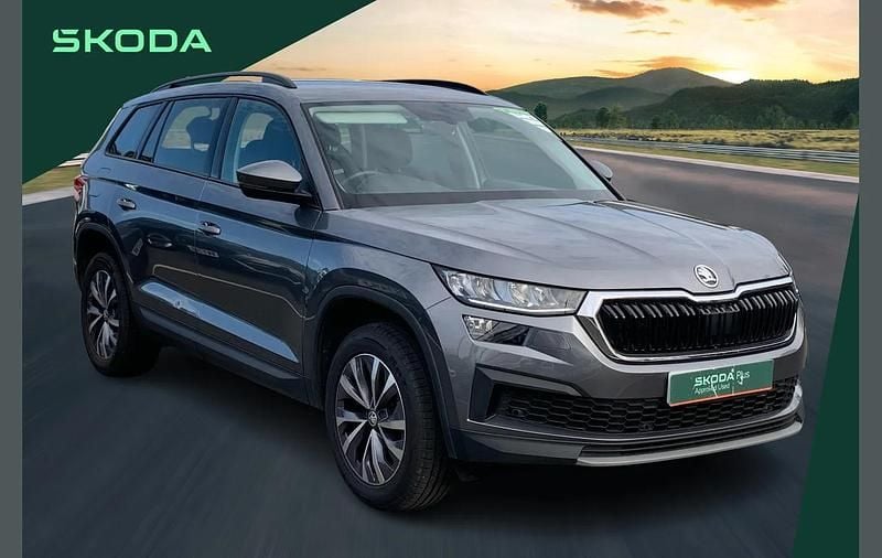 Grey Used 2024 Skoda Kodiaq SE Drive SUV | £26,295 (Fair price) - Image 1/4