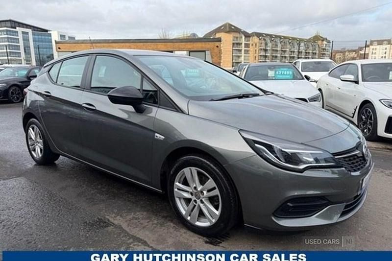 Used Vauxhall Astra Business Edition 122 HP (89 kW) 2021 Grey Hatchback