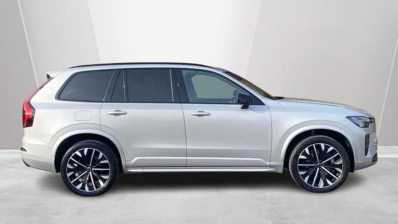 Used Volvo XC90 Ultra 247 HP (181 kW) 2025 Silver SUV