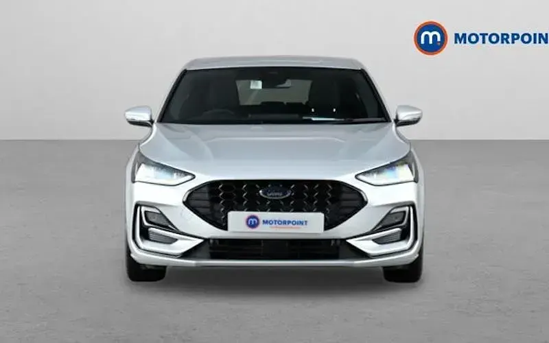 Used Ford Focus ST-Line 125 HP (91 kW) 2025 Hatchback
