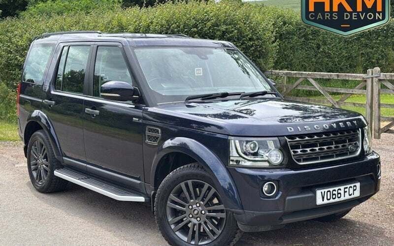 Blue Used 2016 Land Rover Discovery 4 Graphite SUV | £22,999 (A bit pricey) - Image 1/4