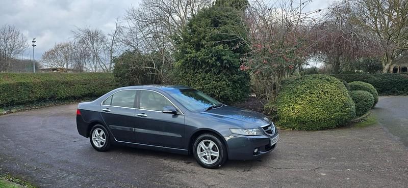 Silver Used 2005 Honda Accord Executive Sedan | £3,999 (Fair price) - Image 1/4