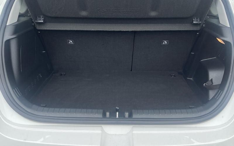 Used Hyundai i20 Premium 101 HP (74 kW) 2023 Hatchback