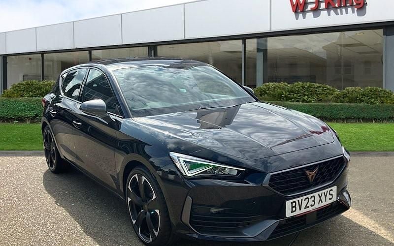 Used 2024 Cupra Leon VZ2 Hatchback | £24,495 (Fair price) - Image 1/3