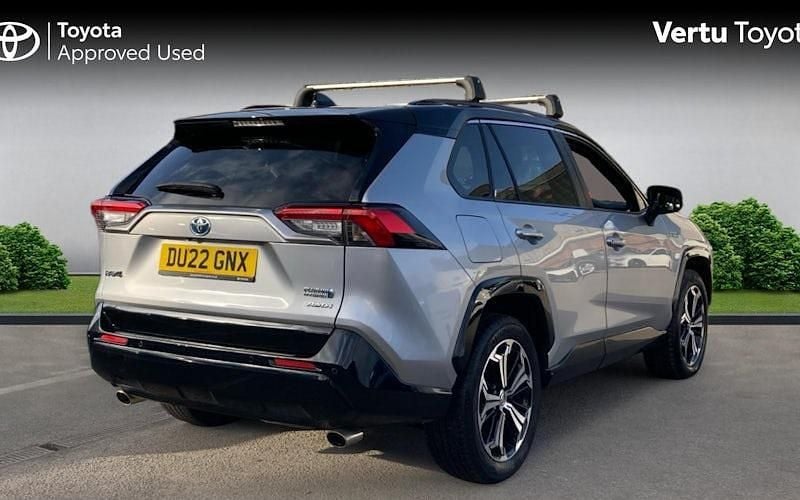 Used Toyota RAV4 306 HP (225 kW) 2022 SUV