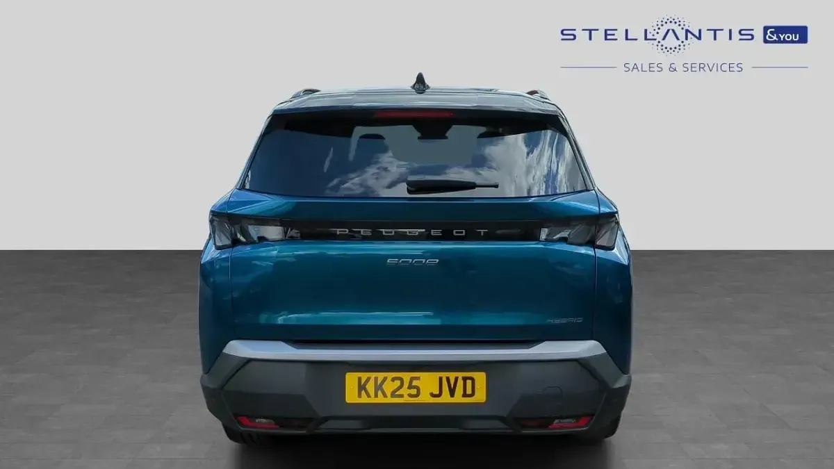 Used Peugeot 5008 Allure 143 HP (105 kW) 2025 Blue SUV