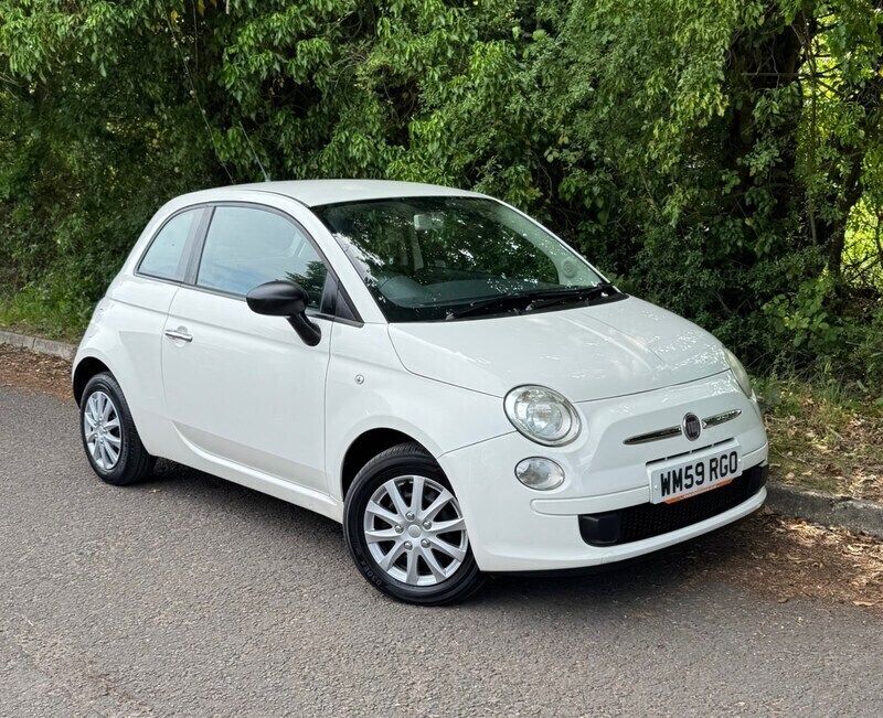 White Used 2010 Fiat 500 Pop Hatchback | £2,895 (Fair price) - Image 1/4