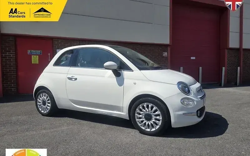 Used Fiat 500 Lounge 69 HP (50 kW) 2019 Hatchback