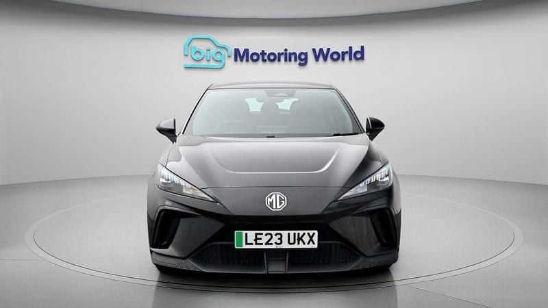 Used MG MG4 EV SE 150 kW (204 HP) 2023 Black Hatchback