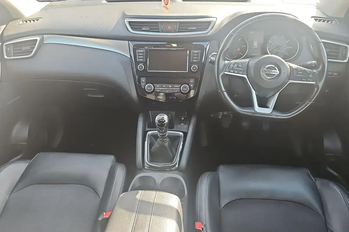 Used Nissan Qashqai S 115 HP (84 kW) 2019 Blue SUV