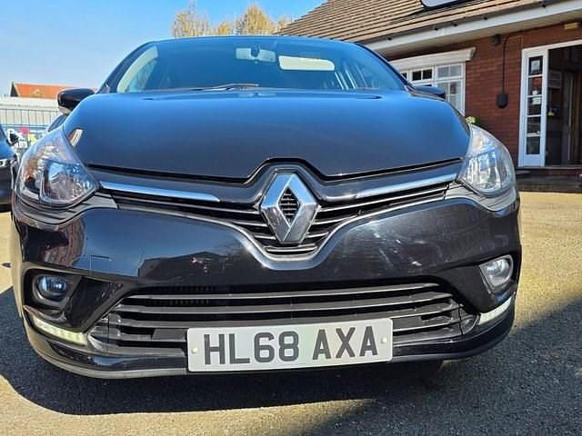 Used Renault Clio IV Iconic 90 HP (66 kW) 2019 Black Hatchback
