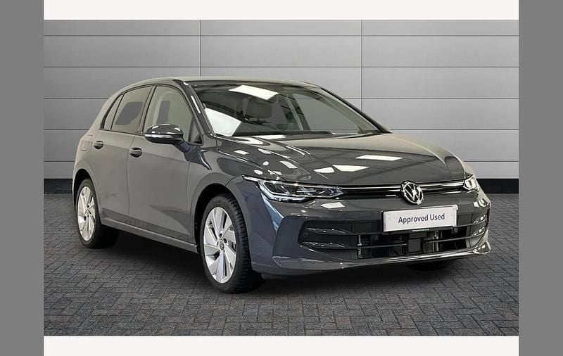 Grey New 2025 VW Golf VIII Match Hatchback | £32,590 (Super price) - Image 1/3