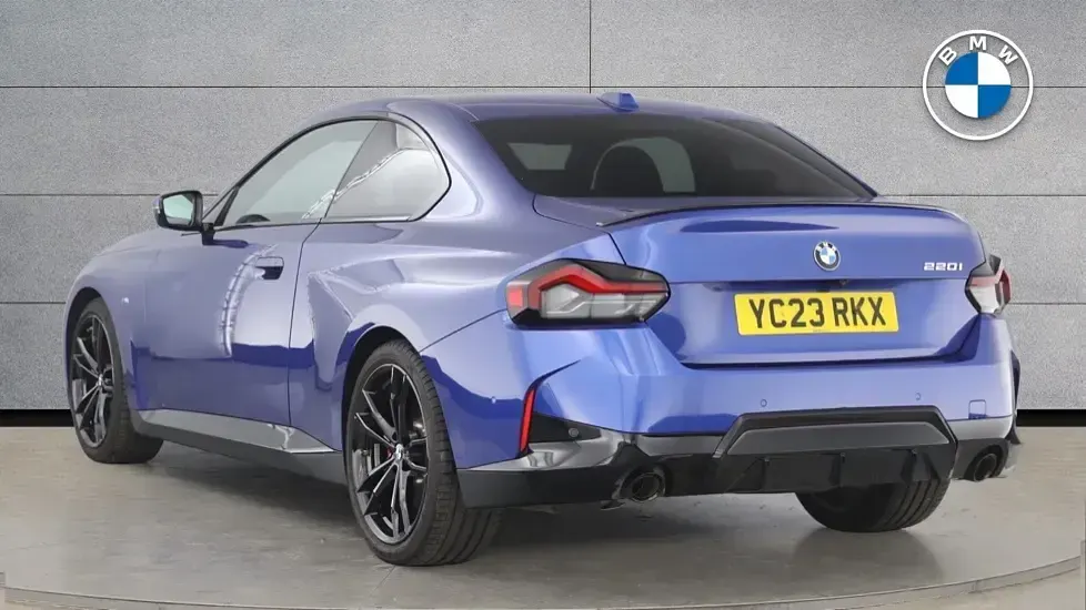 Used BMW 220 M Sport 181 HP (133 kW) 2023 Blue Coupe