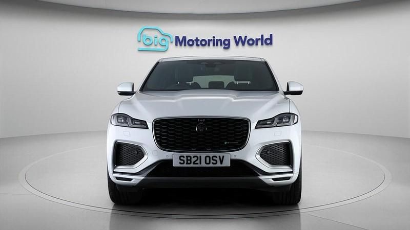 Used Jaguar F-Pace R-Dynamic 163 HP (119 kW) 2021 White SUV