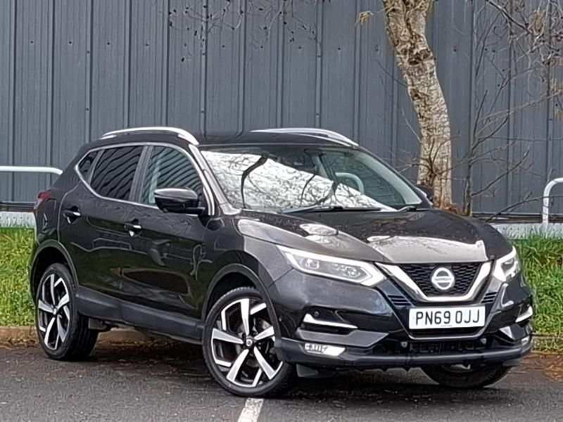 Used Nissan Qashqai Tekna 140 HP (102 kW) 2019 Black SUV