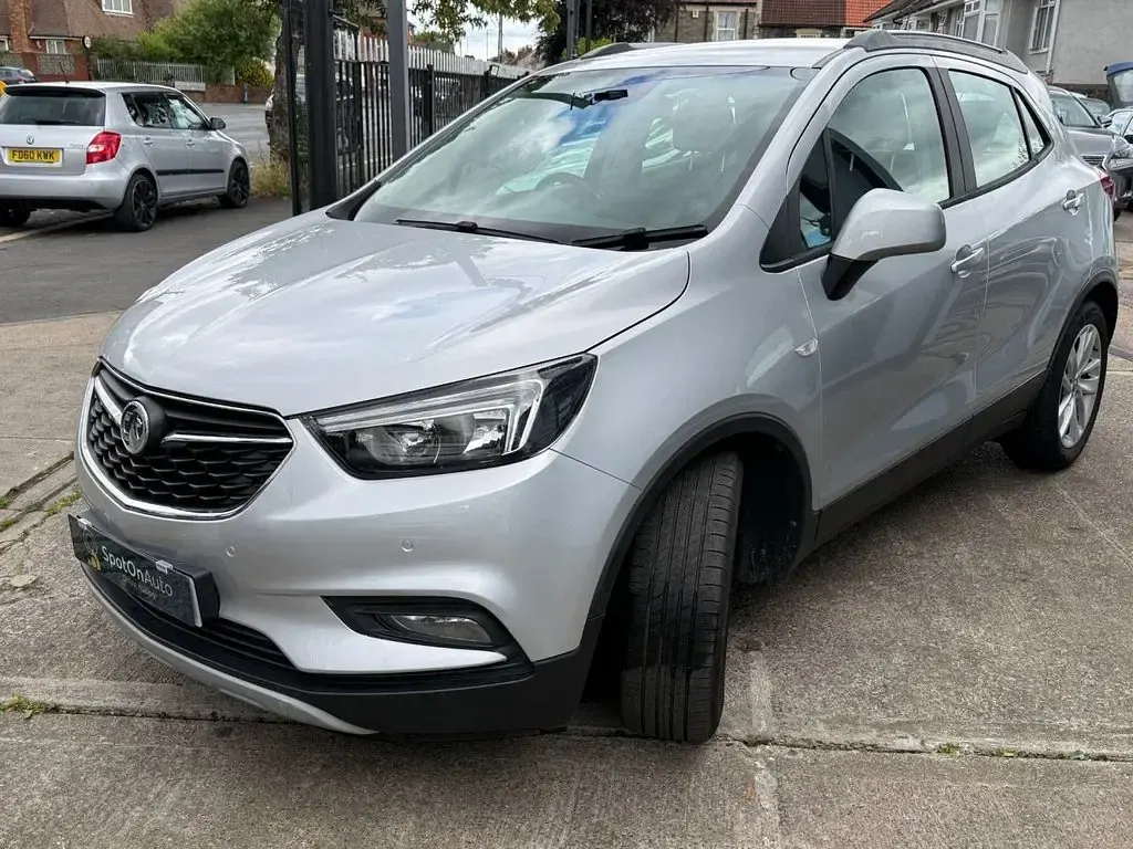 Used Vauxhall Mokka X Active 140 HP (102 kW) 2018 Silver SUV