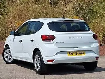 Used Dacia Sandero Essentiel 91 HP (66 kW) 2023 White Hatchback