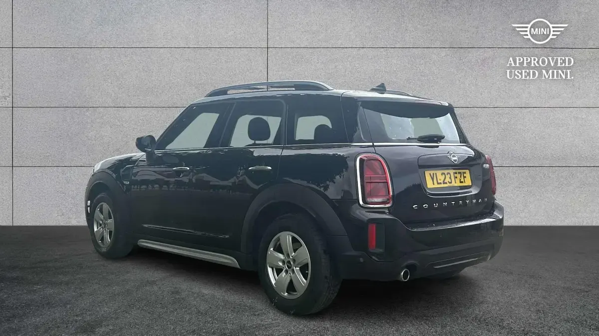 Used Mini Cooper Countryman Classic 134 HP (98 kW) 2023 Black SUV