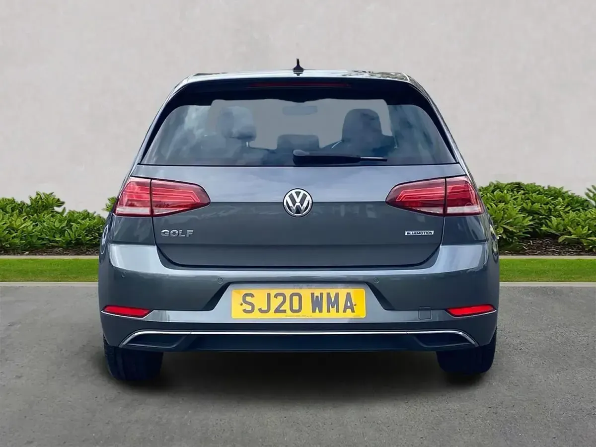 Used VW Golf VII Edition 130 HP (95 kW) 2020 Grey Hatchback