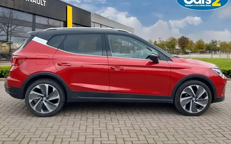 Used Seat Arona FR Sport 110 HP (80 kW) 2023 Red SUV
