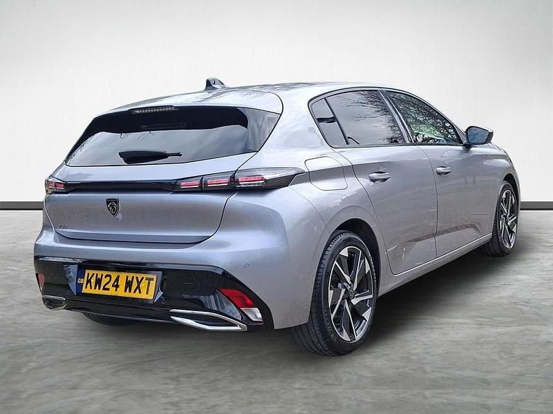 Used Peugeot 308 Allure 129 HP (94 kW) 2024 Grey Hatchback