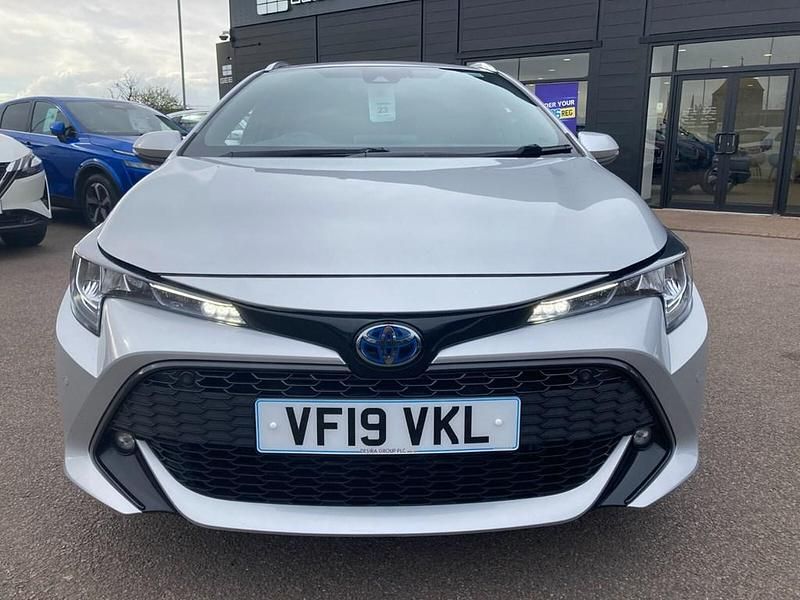 Usado Toyota Corolla Design 2019 Prateado Carrinha