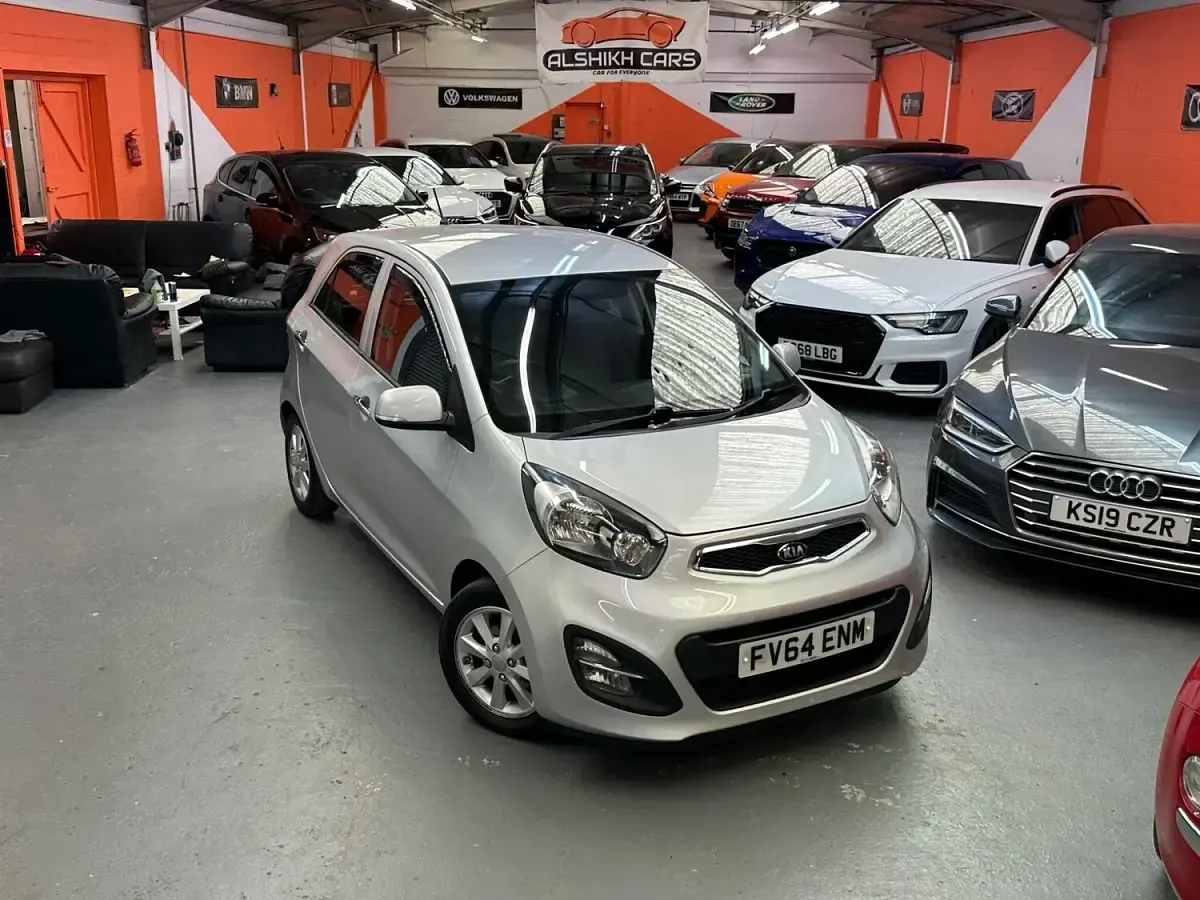 Used Kia Picanto 84 HP (61 kW) 2014 Silver Hatchback