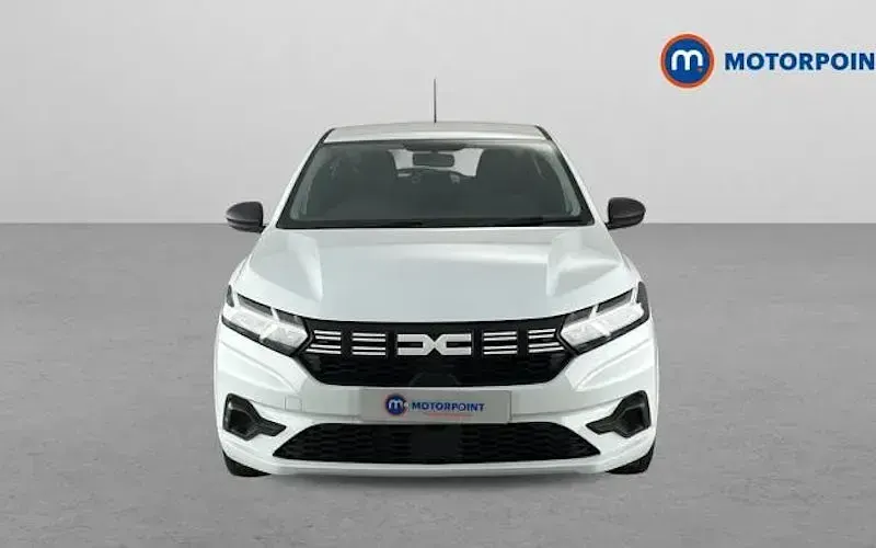 Used Dacia Sandero Essentiel 91 HP (66 kW) 2024 White Hatchback