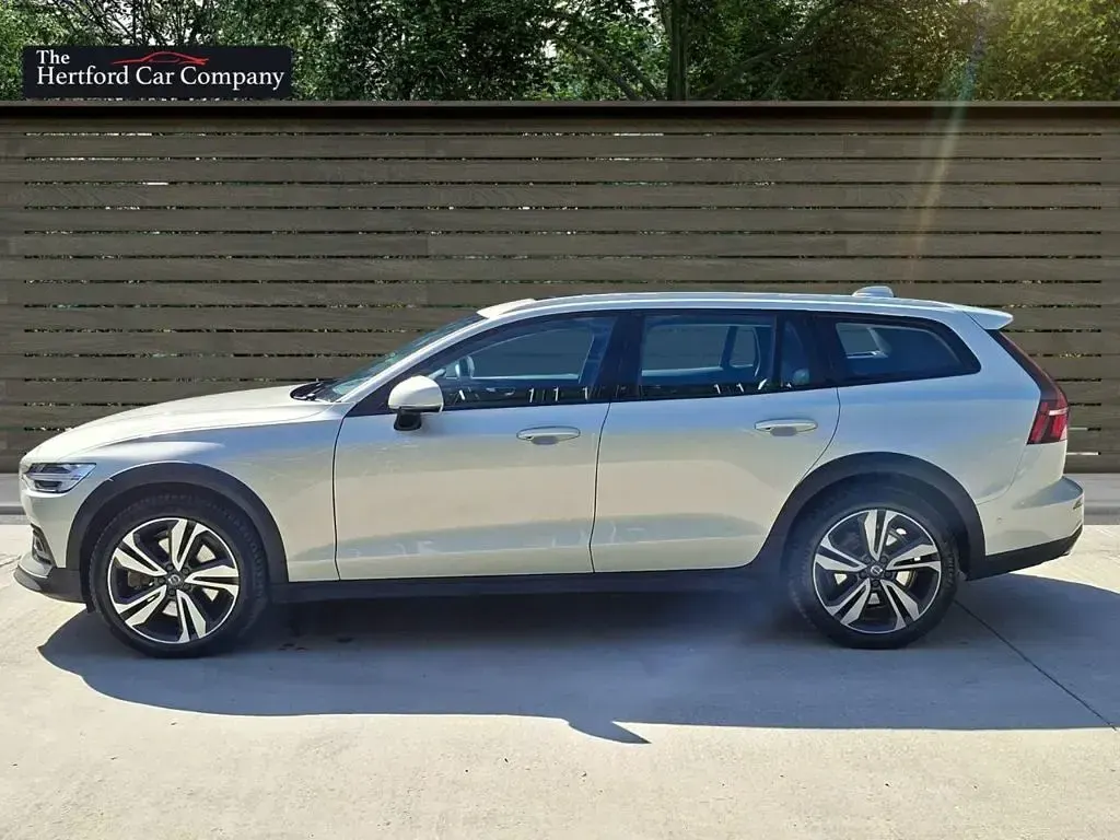 Used Volvo V60 CC 2020 Gold Estate