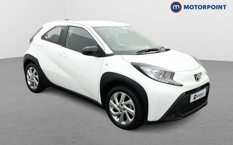 Used 2024 Toyota Aygo PURE Hatchback | £15,199 (Fair price) - Image 1/4