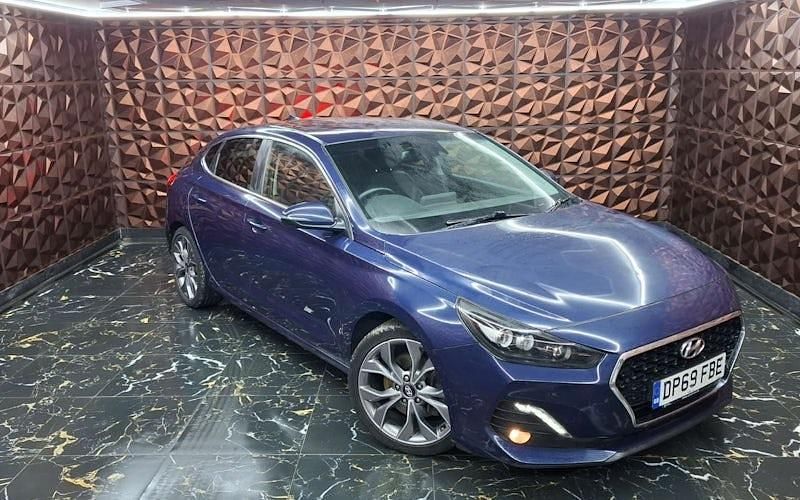 Used 2020 Hyundai i30 Premium Hatchback | £7,799 (Fair price) - Image 1/4