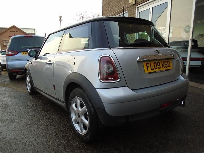 Used Mini Cooper Hatch 2009 Silver Hatchback