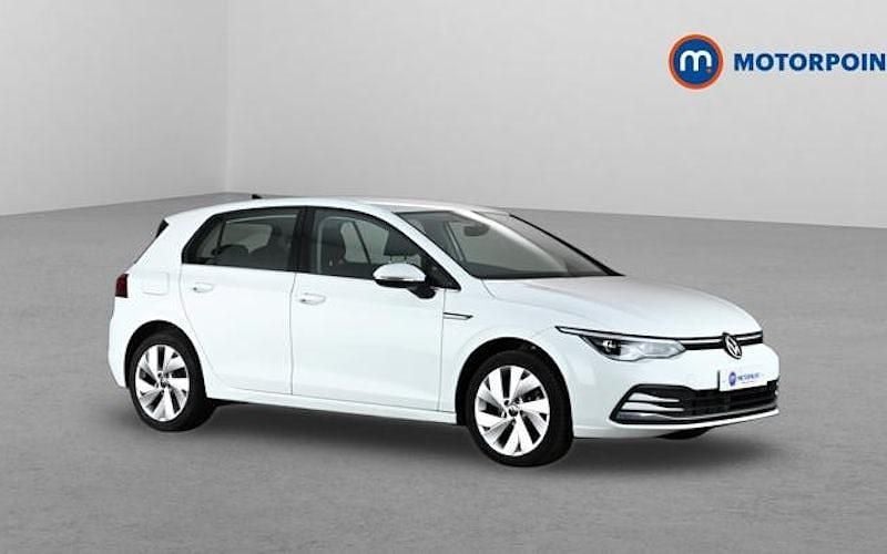 Second-hand VW Golf VIII Style 131 CP (96 kW) 2023 Hatchback