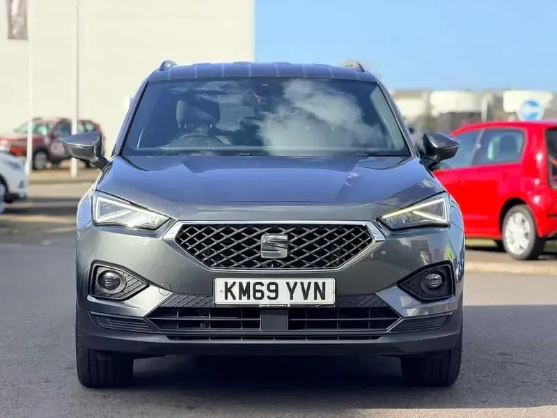 Begagnad Seat Tarraco 4Drive 2019 Grå SUV