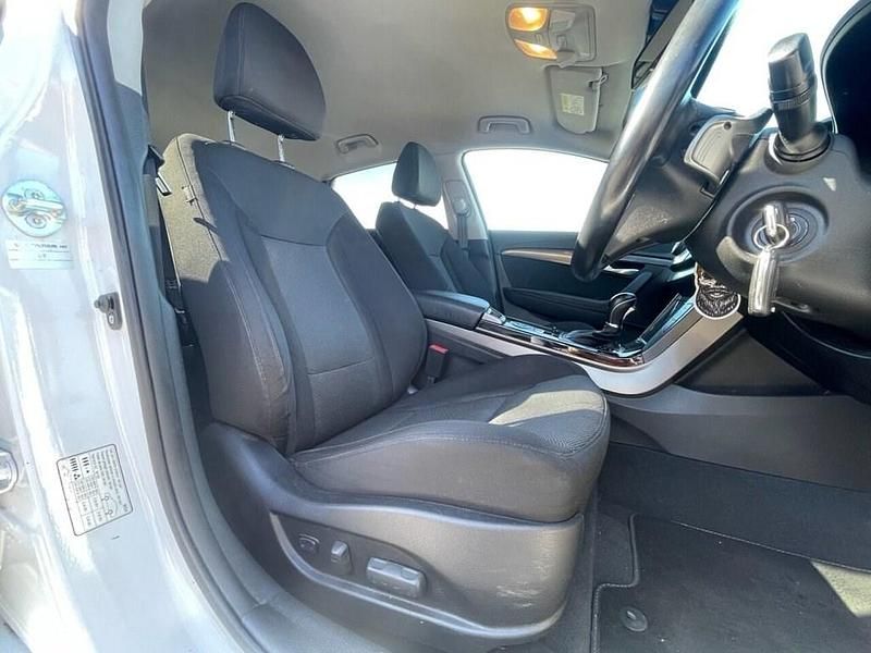 Used Hyundai i40 SE 141 HP (103 kW) 2017 White Estate