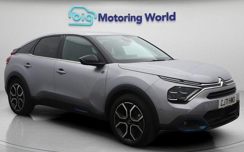Used 2021 Citroën e-C4 Shine Hatchback | £12,200 (Fair price) - Image 1/4