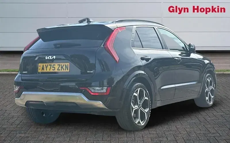 Used Kia Niro 129 HP (94 kW) 2025 Black SUV