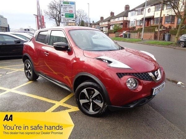 Red Used 2019 Nissan Juke SUV | £10,566 (Expensive) - Image 1/1