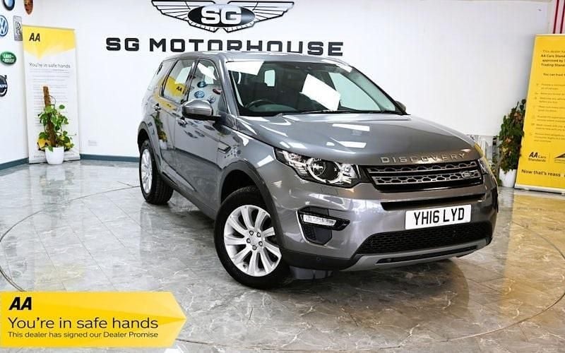 Used 2019 Land Rover Discovery Sport SE SUV | £10,595 (Good price) - Image 1/4