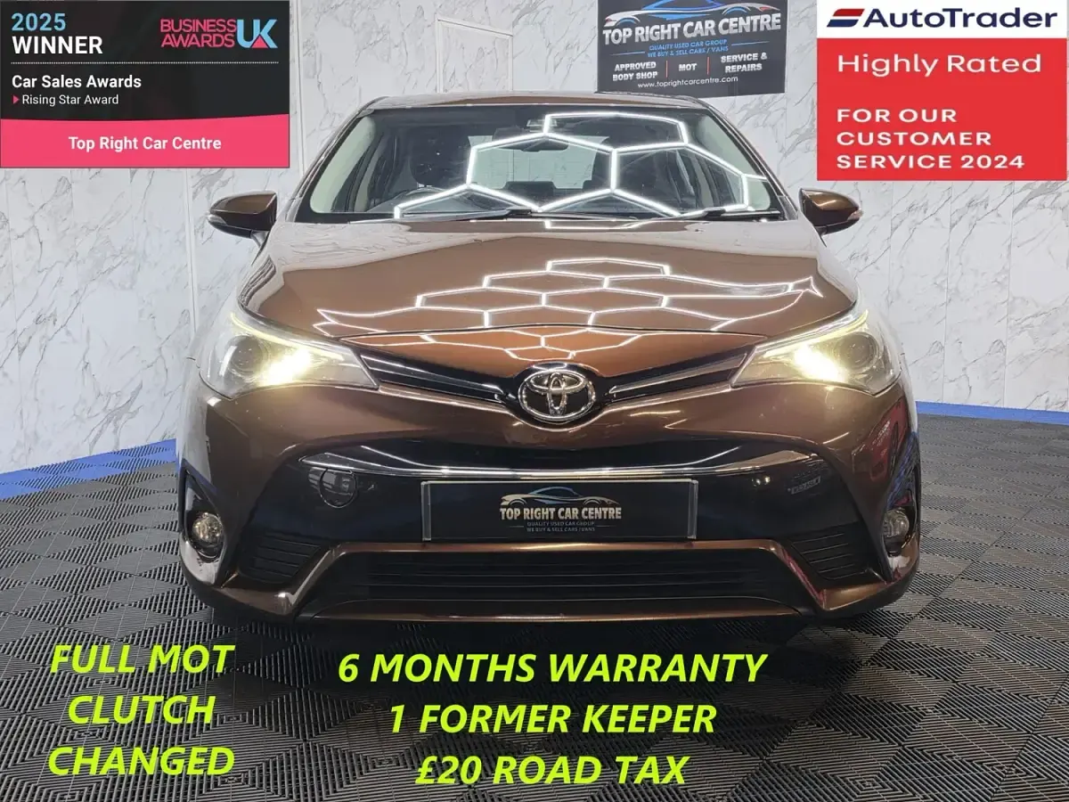 Used Toyota Avensis Business Edition 112 HP (82 kW) 2016 Brown Sedan