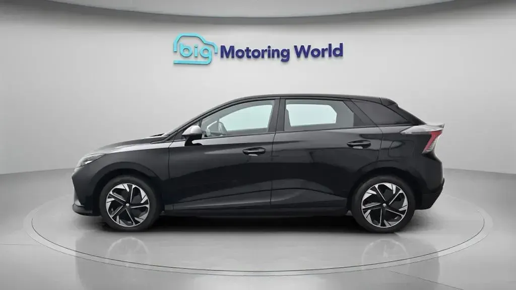 Used MG MG4 EV SE 319 kW (435 HP) 2023 Hatchback