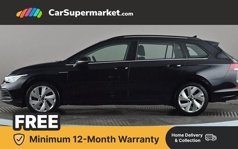 Used VW Golf VIII Style 131 HP (96 kW) 2022 Black Estate