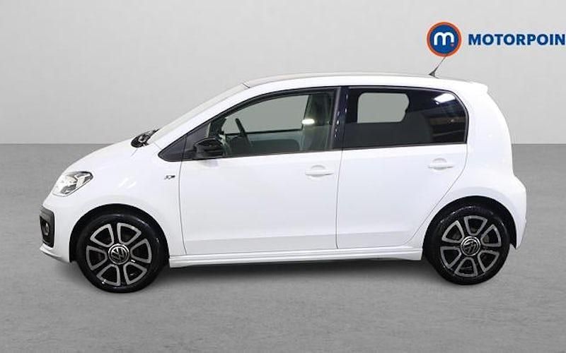 Begagnad VW up! R-line 65 HK (47 kW) 2023 Halvkombi