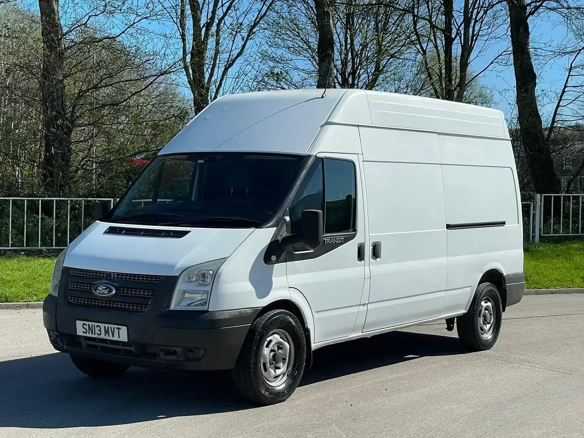 Used Ford Transit 100 HP (73 kW) 2013 White Van